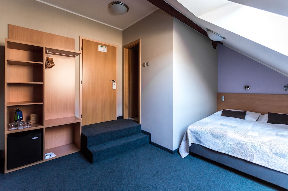 Hotel Adler 20/50