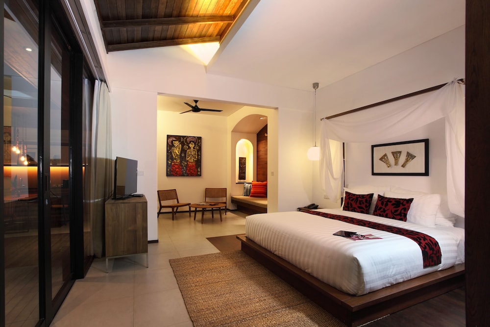 Abia Villa Legian 16/48