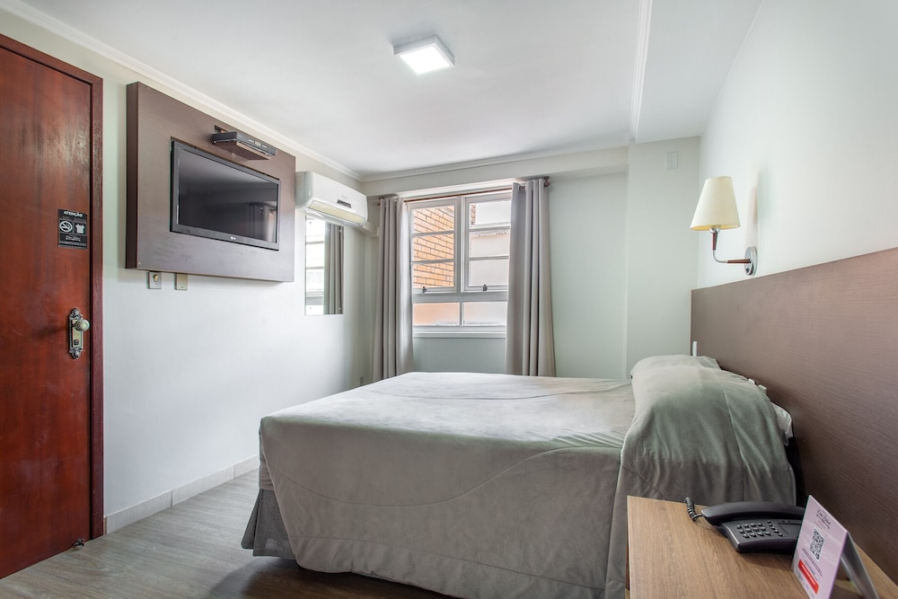 HOTEL DOM RAFAEL EXECUTIVO 23/62