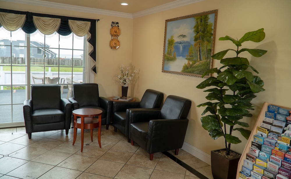 Sea Breeze Inn 35/64