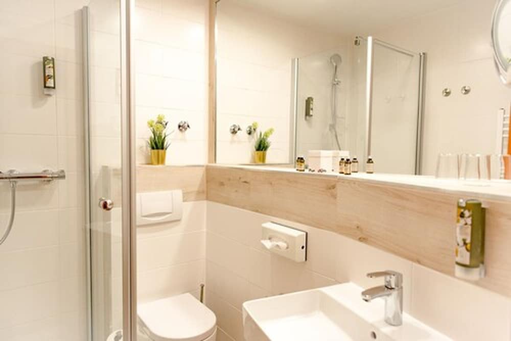 Parkhotel Landau 47/50