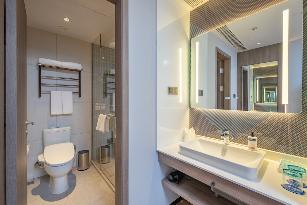 Holiday Inn Express Suzhou Luzhi an IHG Hotel 36/39