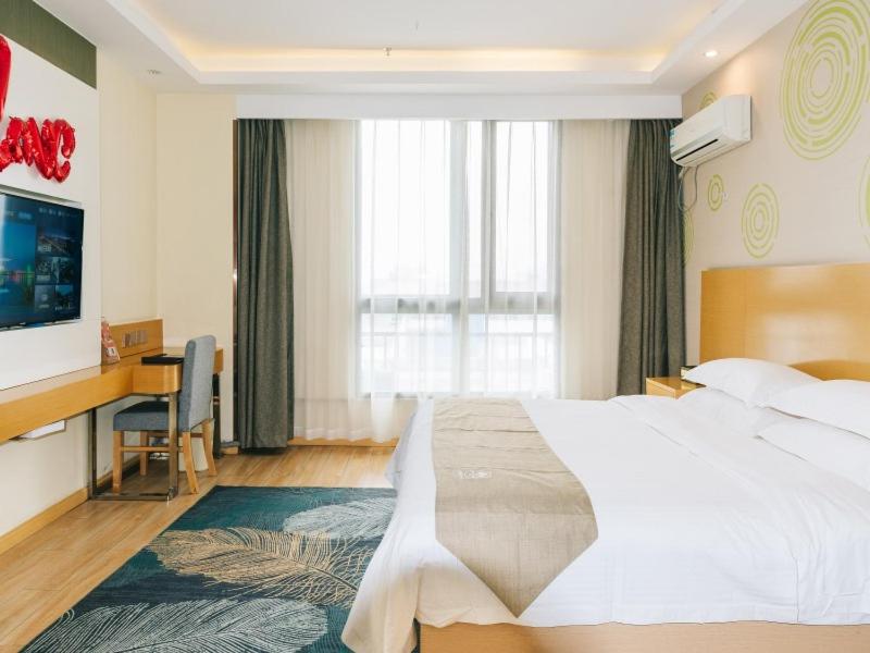 GreenTree Inn Jiangyin Bus Station Meiyuan Street Express Hotel 6/31