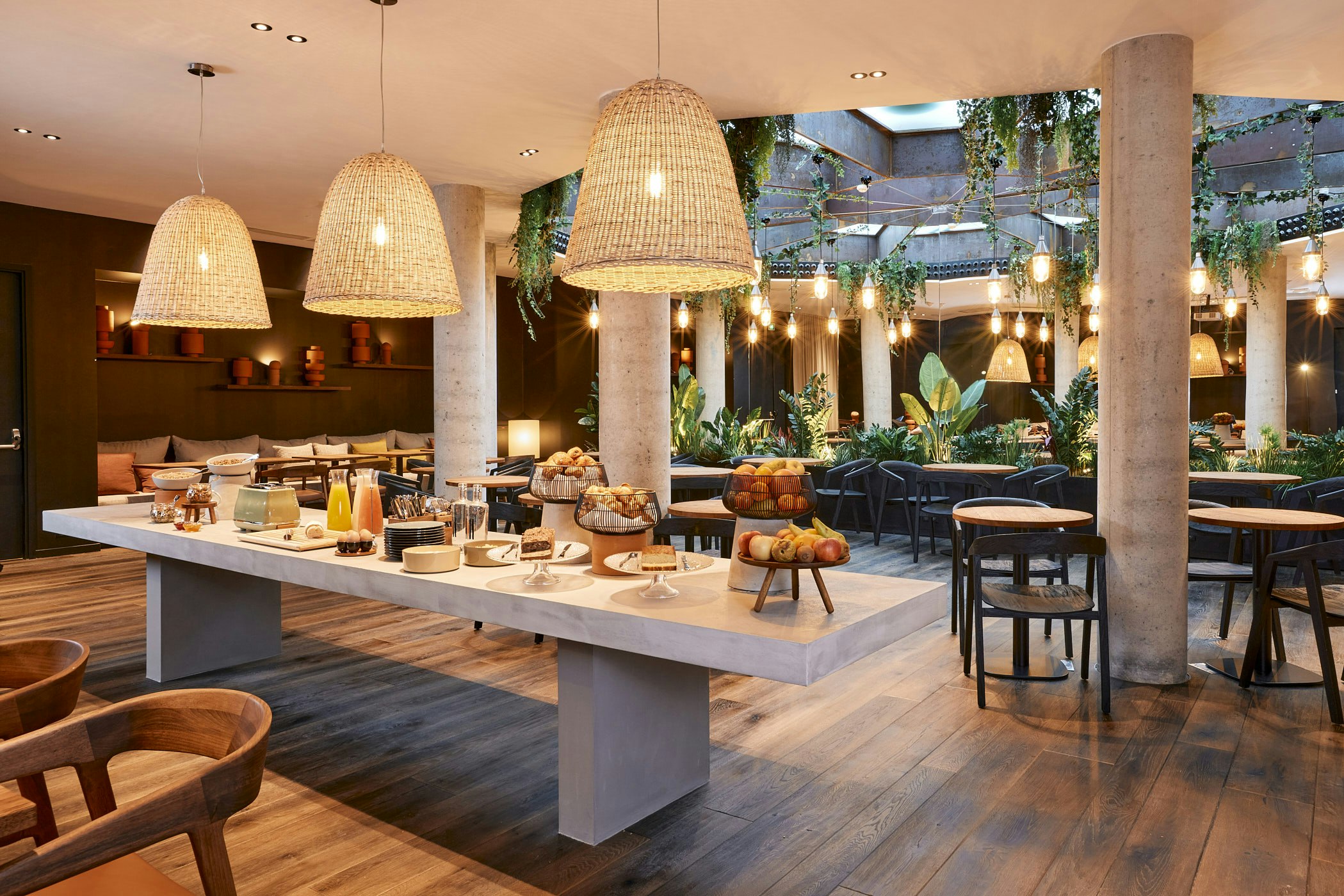 Le Bellune Bar Hotel and Spa Paris 35/42