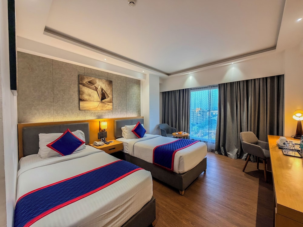 Zip by Spree Hotels Chakan 15/50
