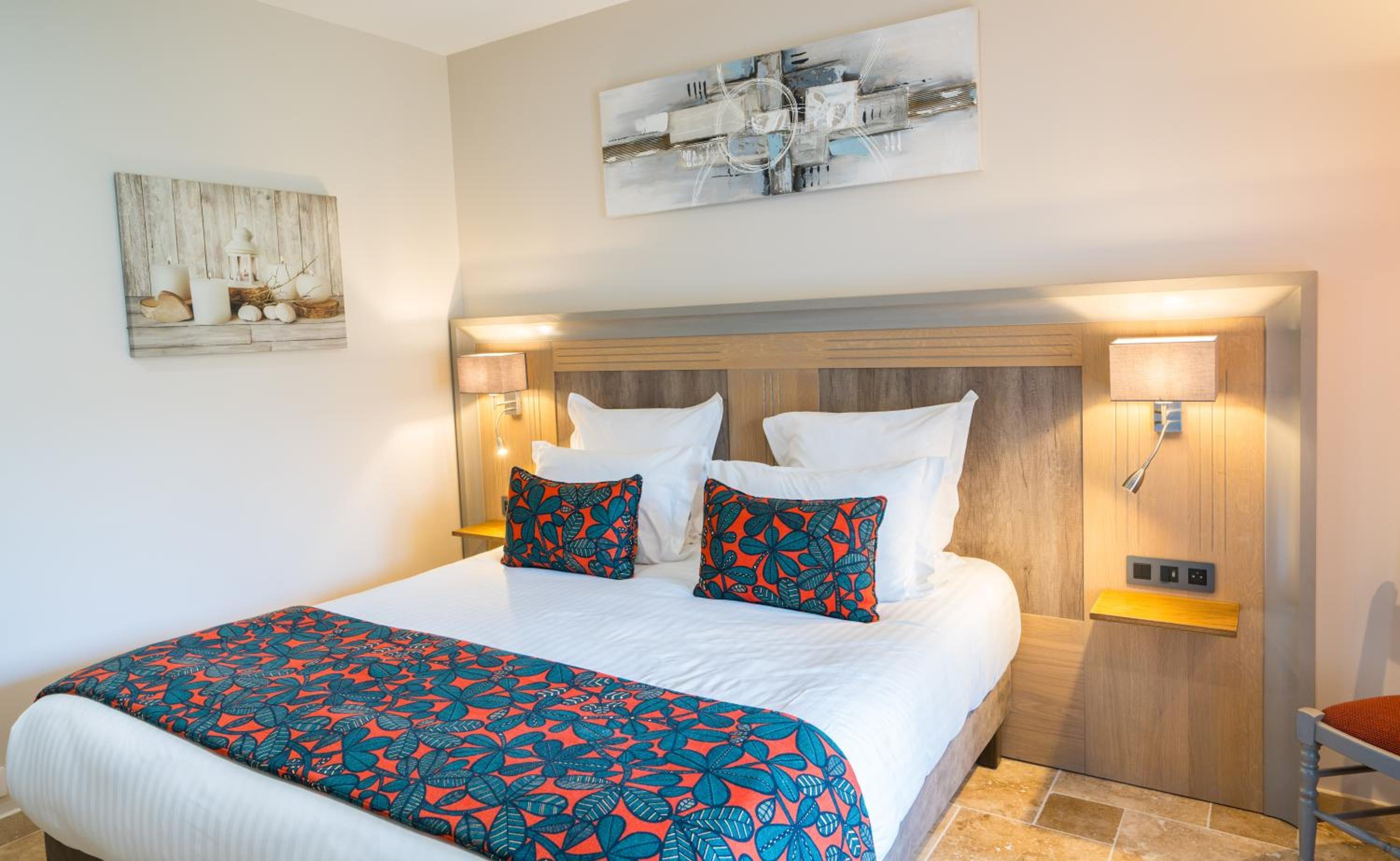 HOTEL LE PERIGORD 4/50