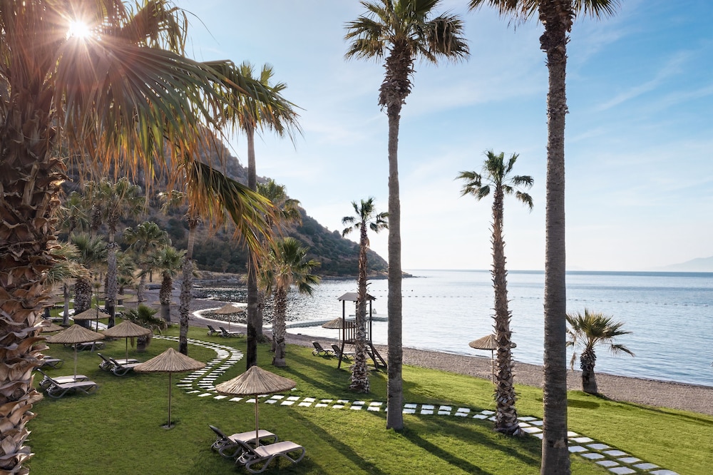 Radisson Collection Hotel Bodrum 73/75