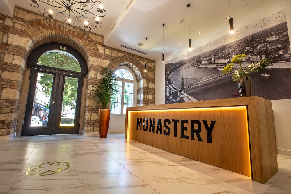 Lobby at Monastery Boutique Hotel Budapest, BUDAPEST