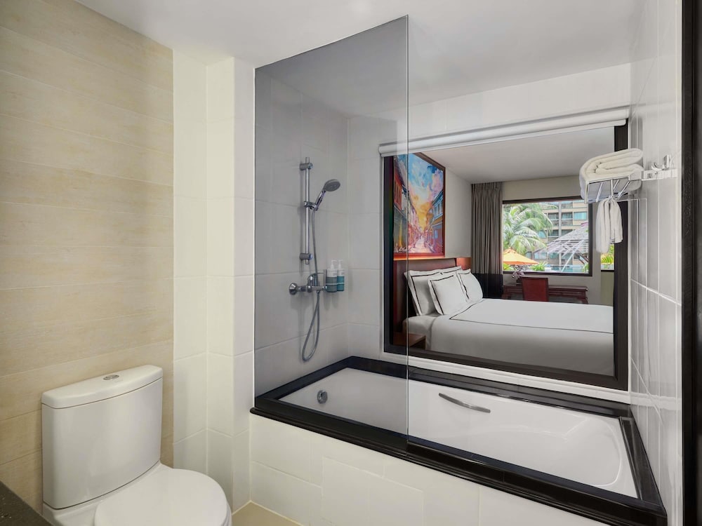 Novotel Phuket Vintage Park 59/60