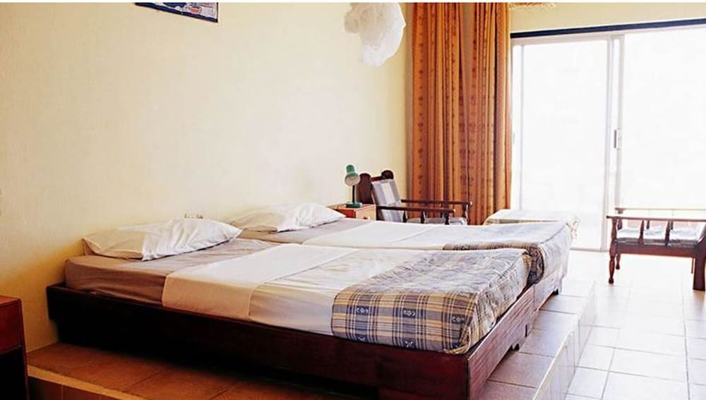 African Village Hotel