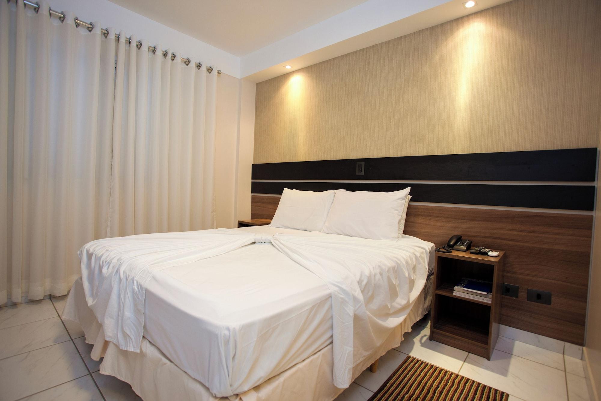 شقة بريميوم بسرير مزدوج وسرير فردي، Astron Associado Estoril Hotel 3/6