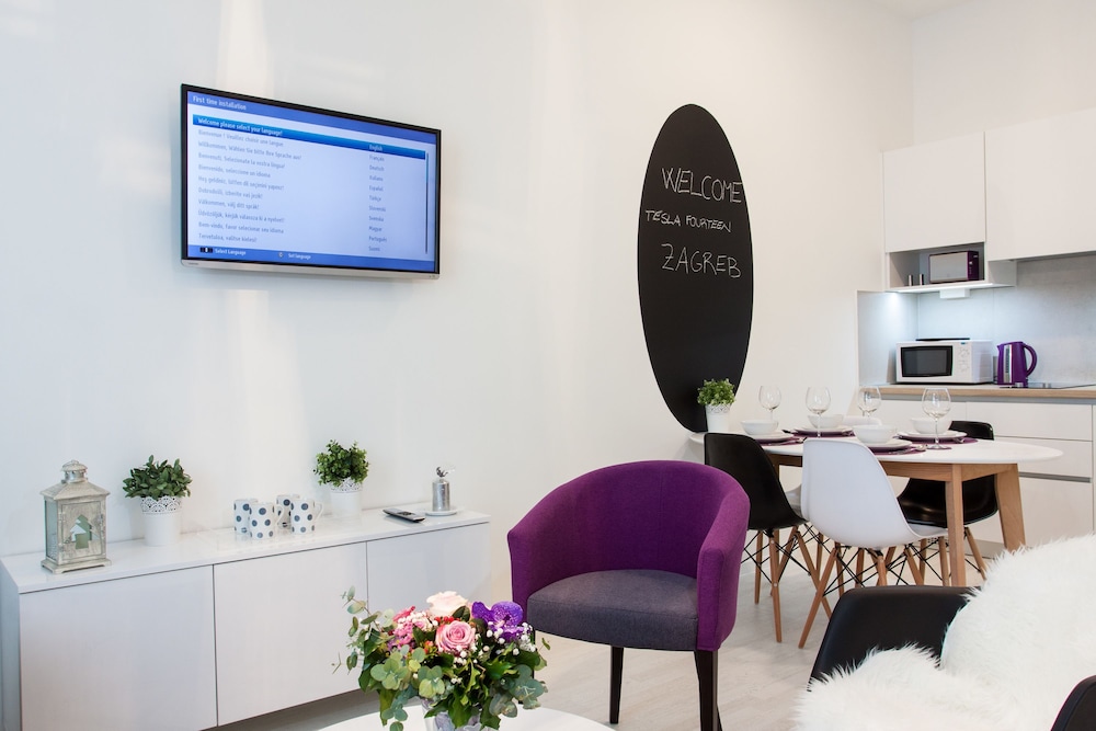 Tesla Boutique Apartments & Rooms 27/50