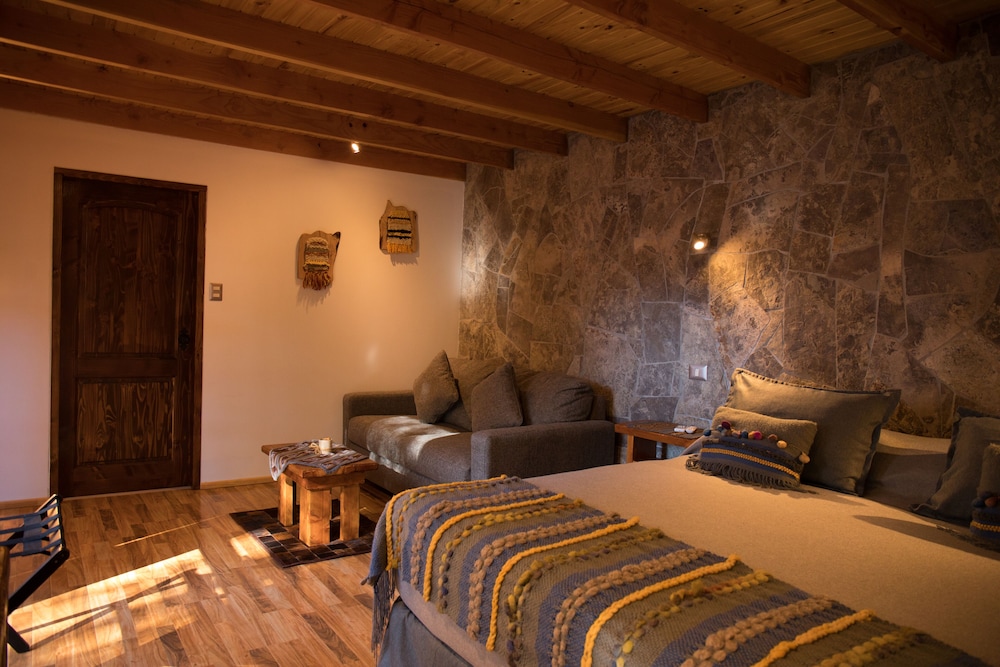 Lodge Quelana 16/50