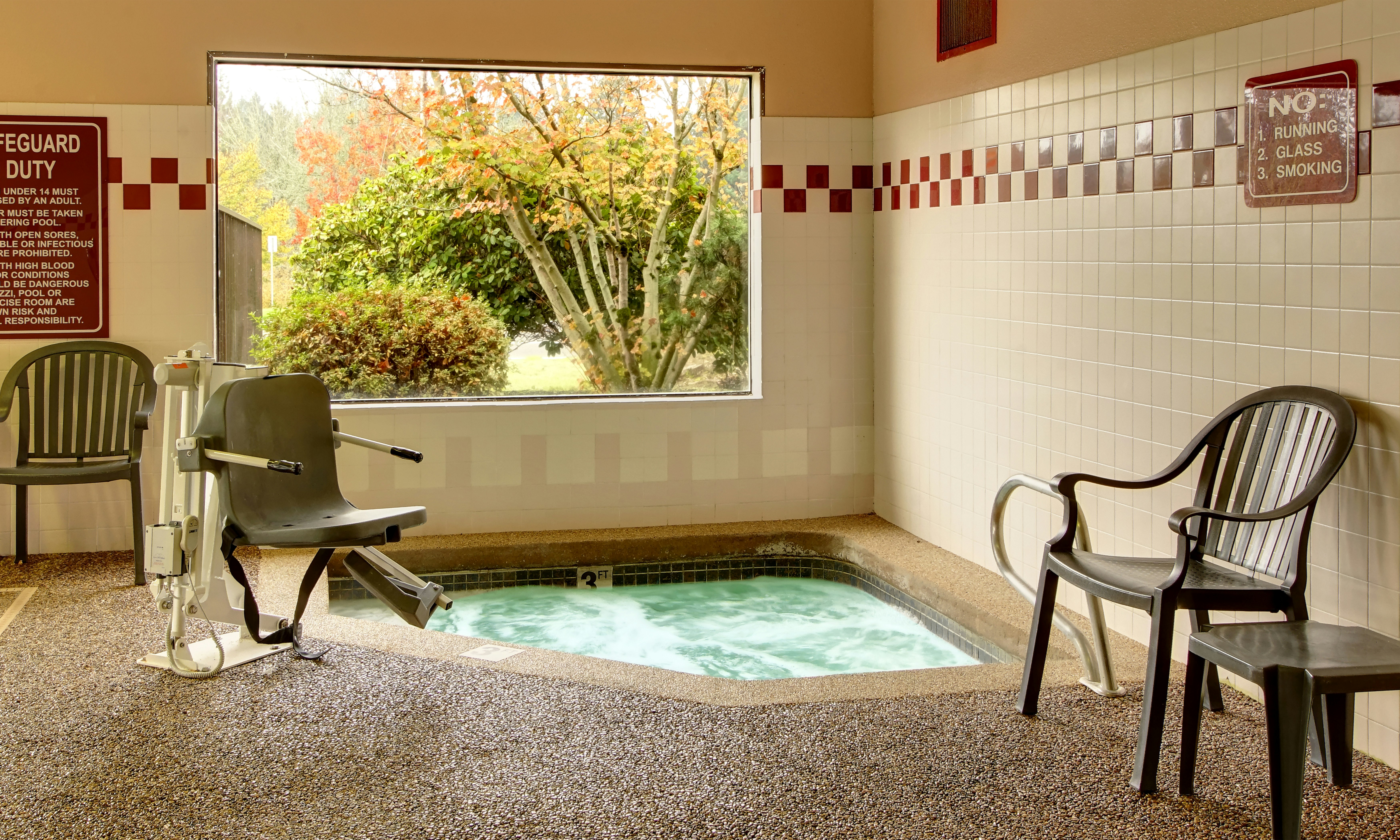 Phoenix Inn Suites South Salem 17/57