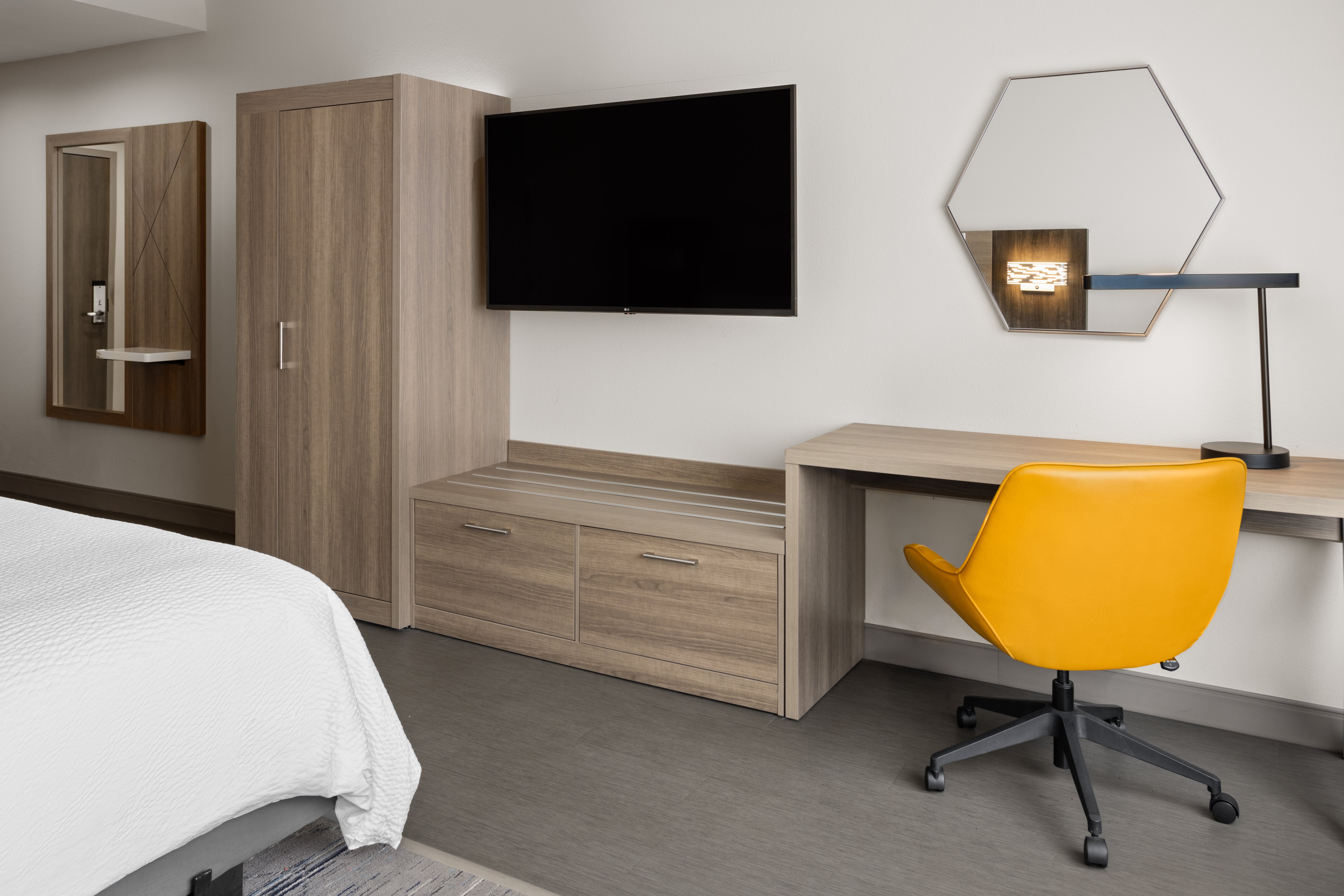 Holiday Inn Express And Suites Waynesboro East 38/42