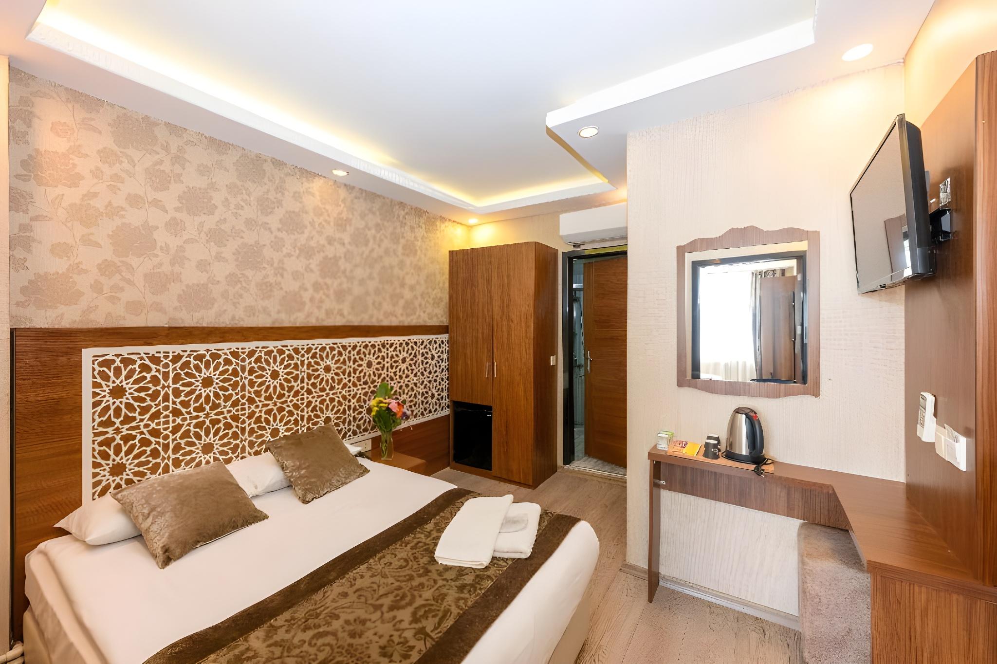 Connecting, Family, Single Bed