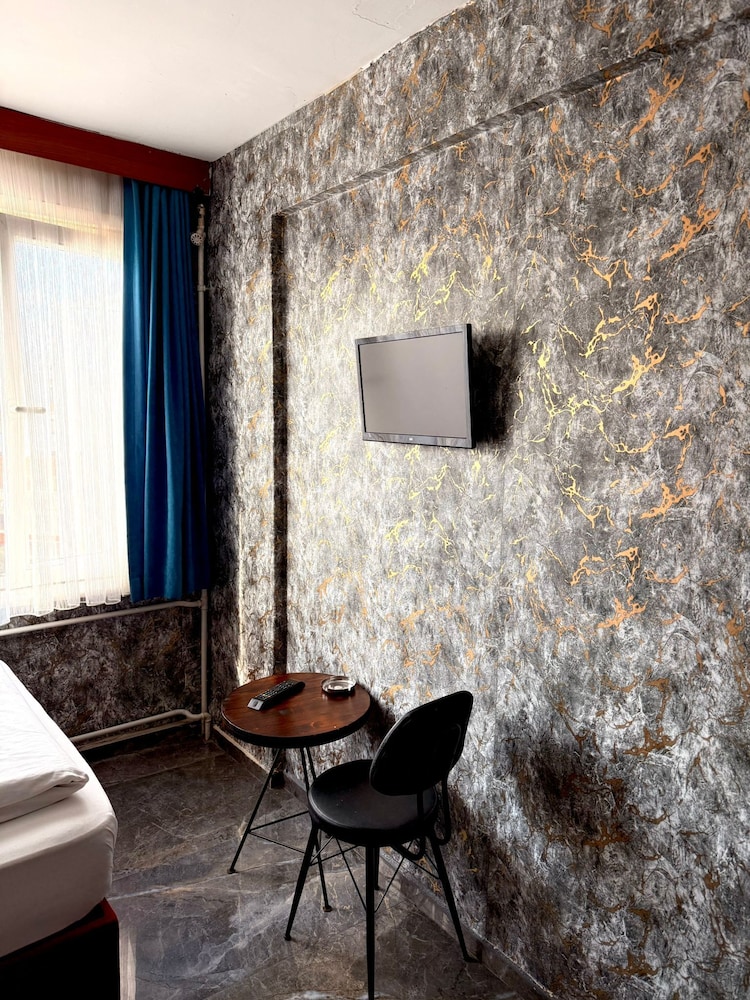 Hisar Hotel 38/49
