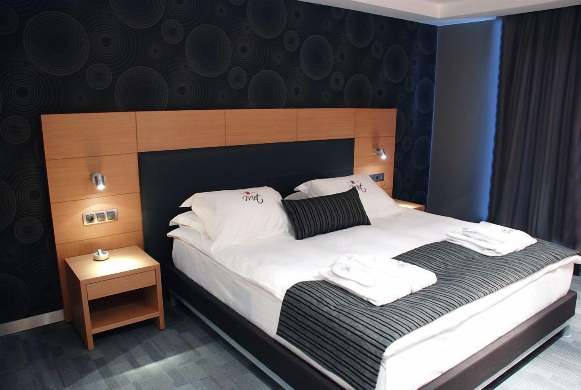 SUPERIOR, SINGLE, DOUBLE BED