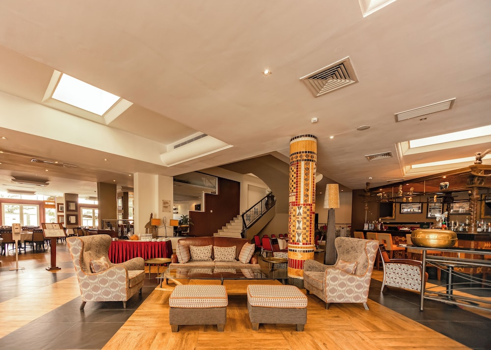 The African Regent Hotel 42/71