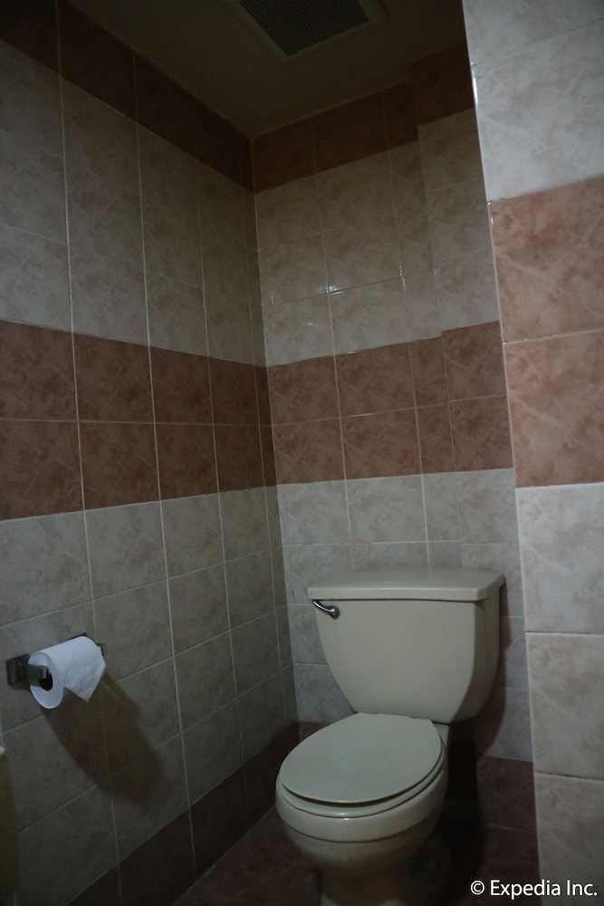 Splash Mountain Resort Hotel 40/43