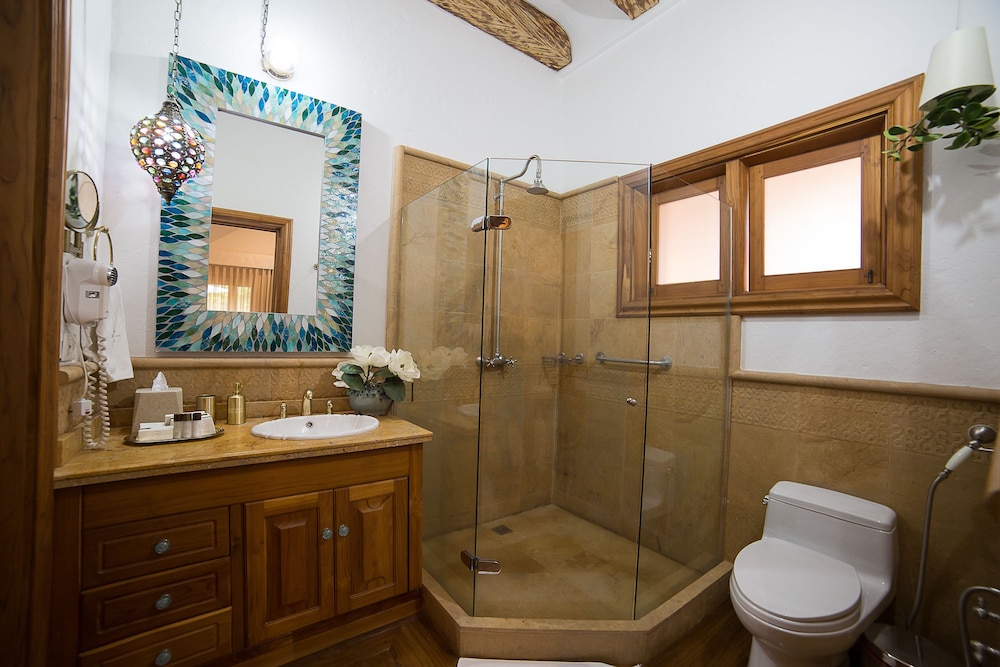 Visus Hotel Boutique and Spa 48/50