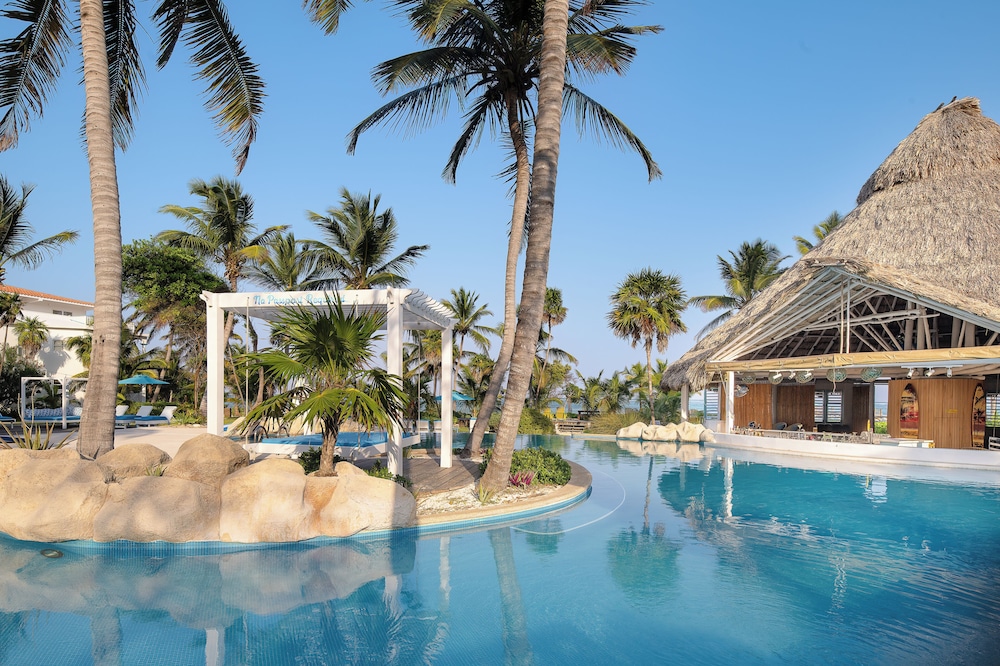 Margaritaville Beach Resort Ambergris Caye 48/50