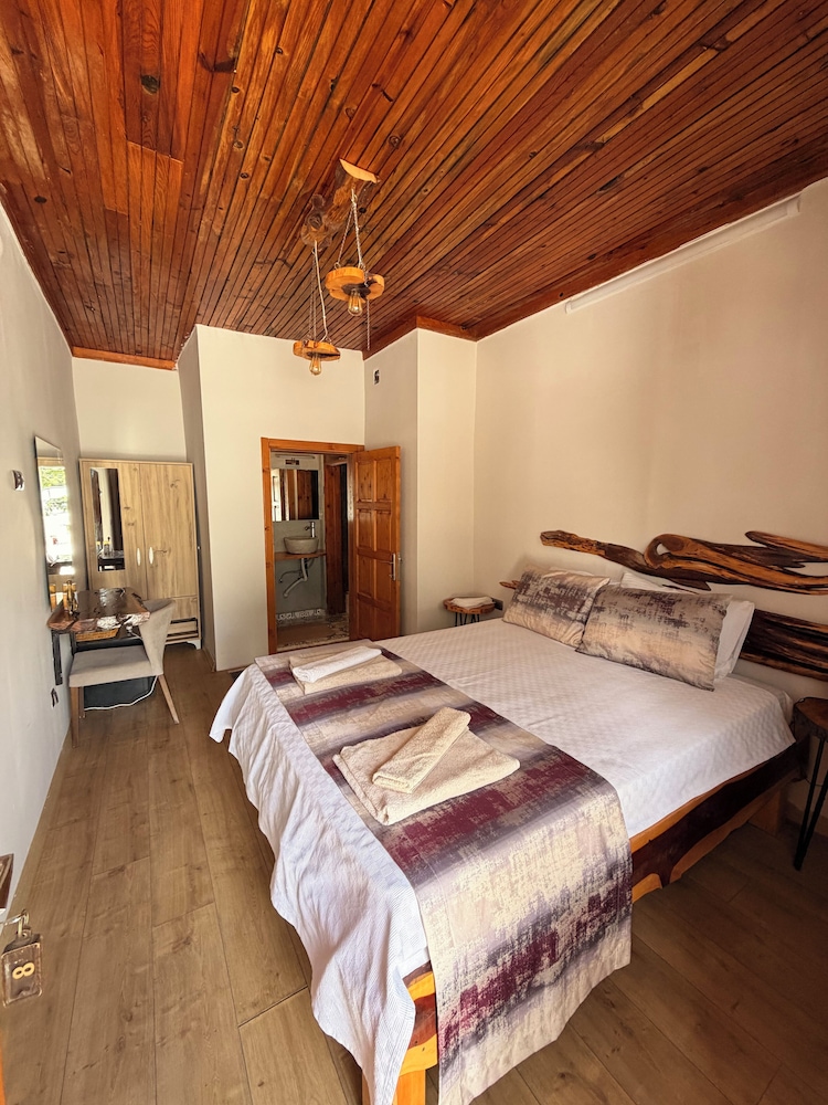 Tlos Butik Otel 12/50