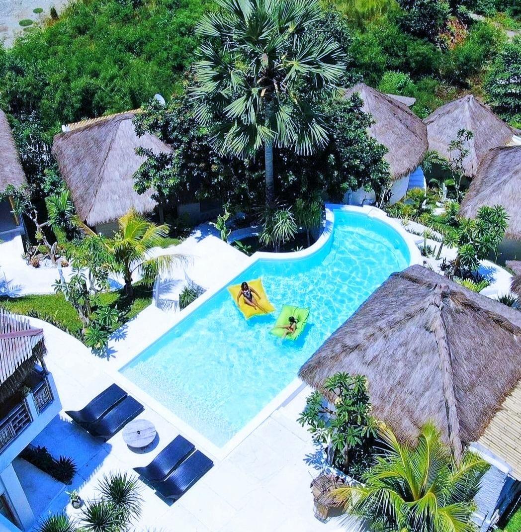 Mohini Komodo Resort 37/40