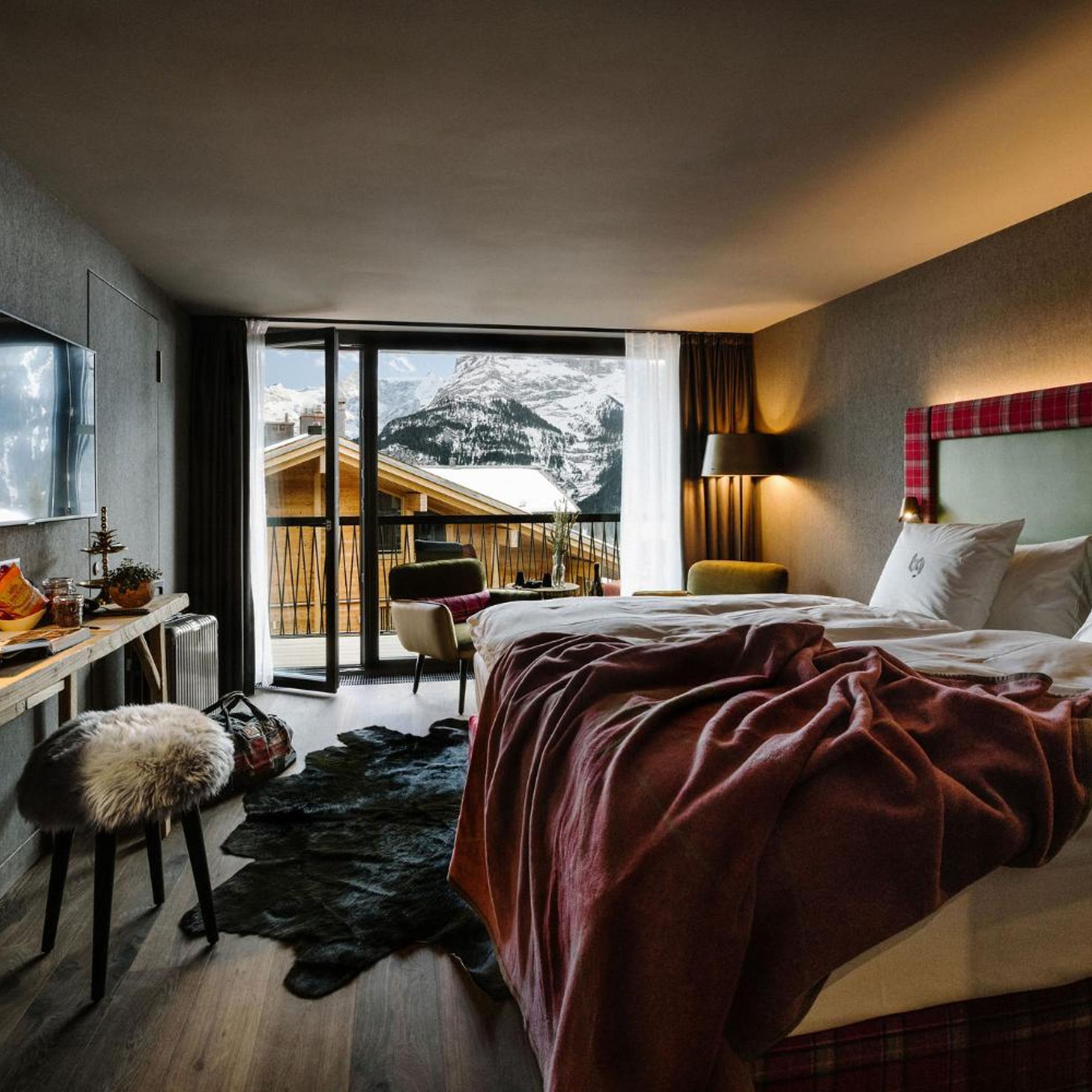 Luxury, King Bed, Eiger View