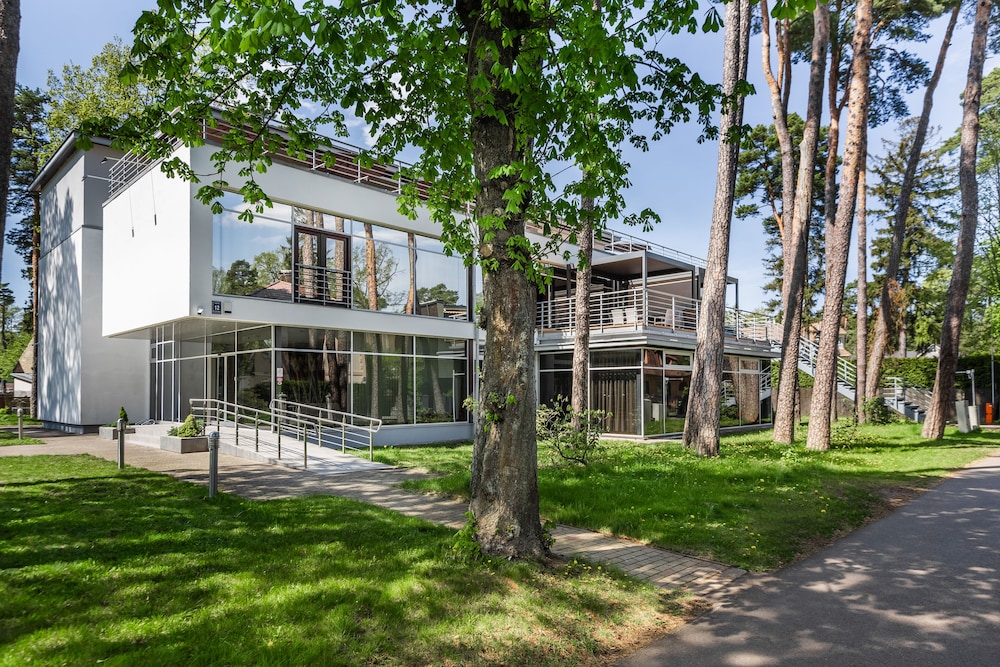 NEW Rixwell Collection Seaside Hotel Jurmala 4/60