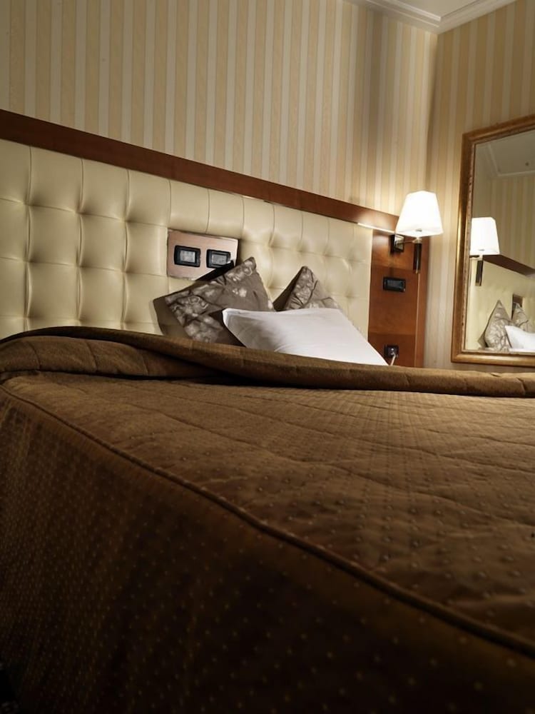 Hotel Ariston 15/28