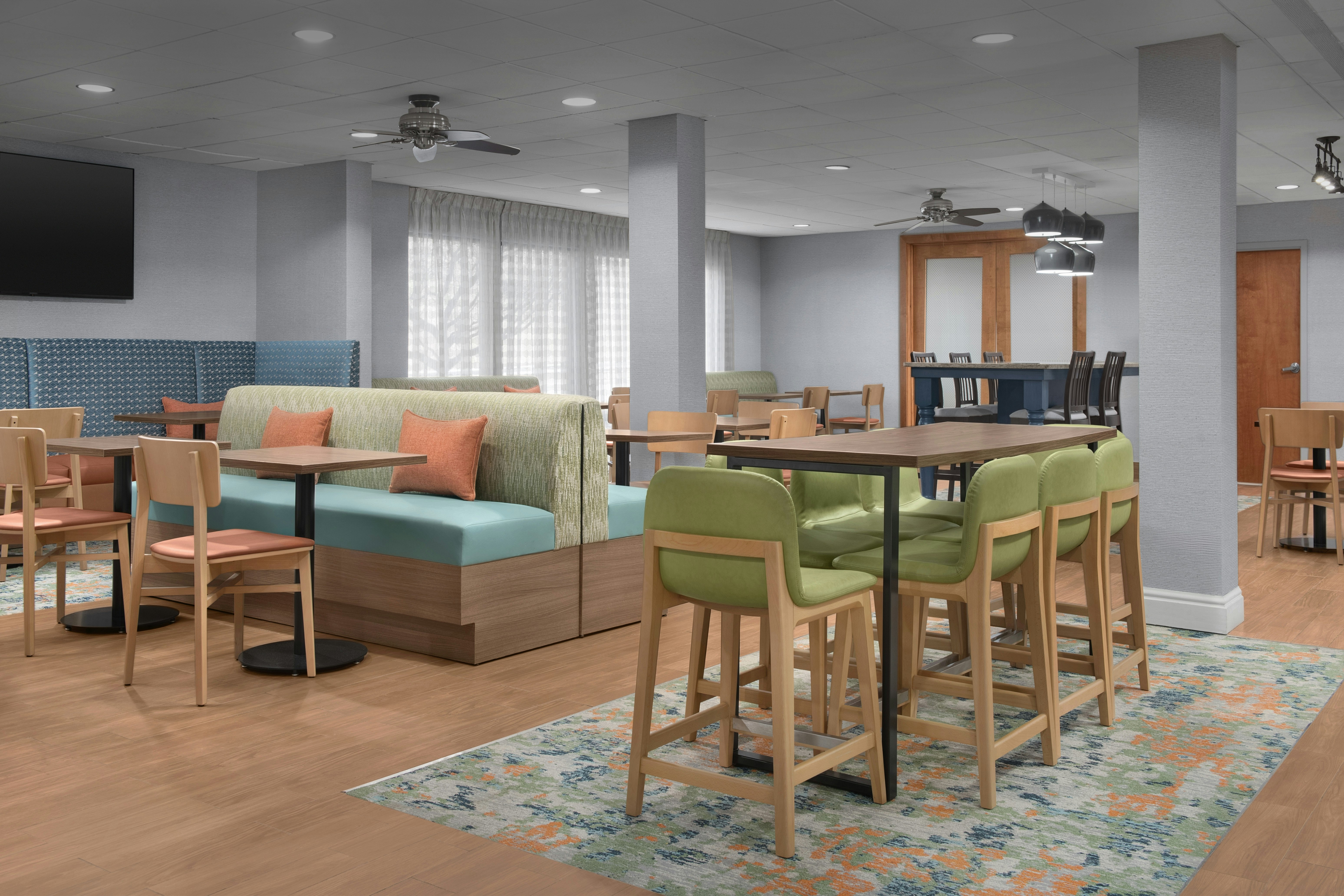 Hampton Inn Pittsburgh-Greentree 26/35