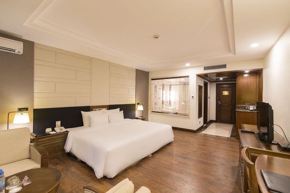 Saigon Halong Hotel 16/43