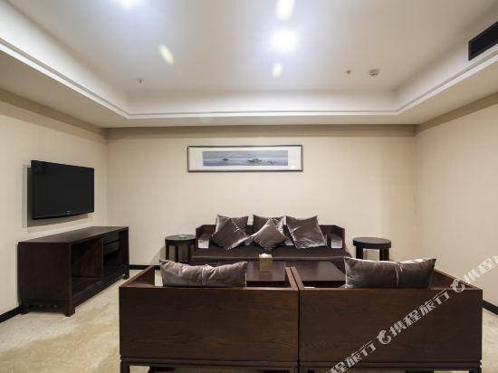 VIENNA HOTEL SUZHOU UNIVERSITY TOWN(FORMERLY Howard Johnson Wuzhong Busines) 22/25