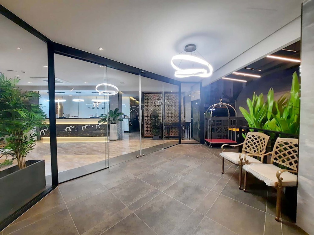 The 9 Residence Hotel 33/50