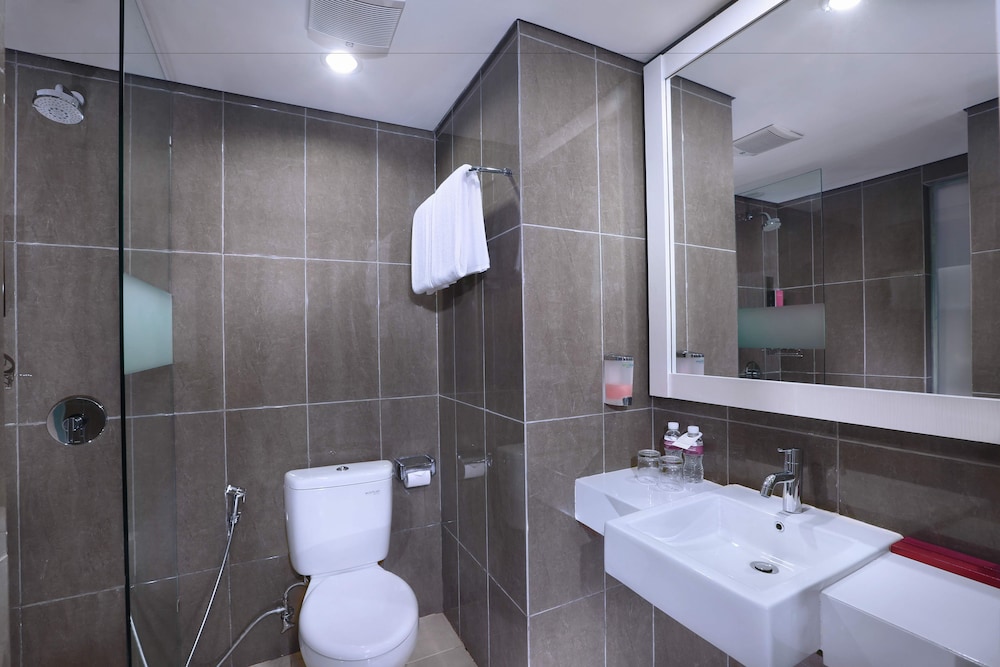 The Vasini Hotel 25/25