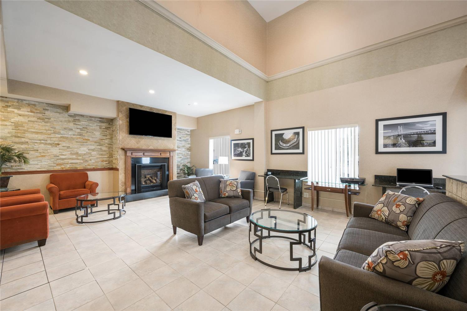 Quality Inn and Suites Fishkill South Near I-84 30/52