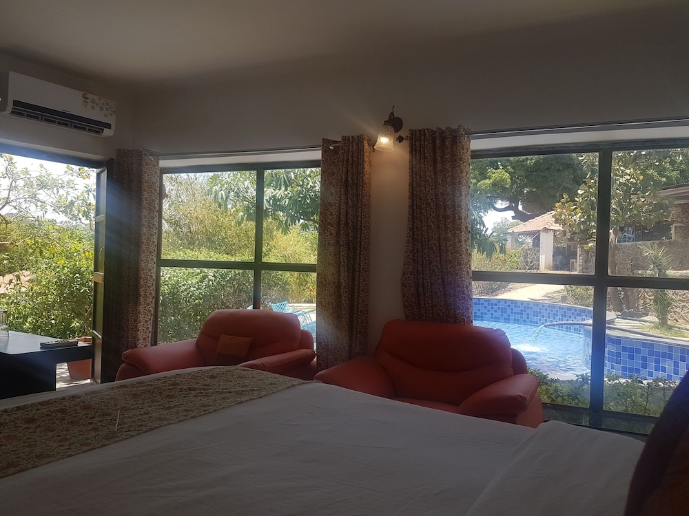 HOTEL RATAN VILLAS 12/32