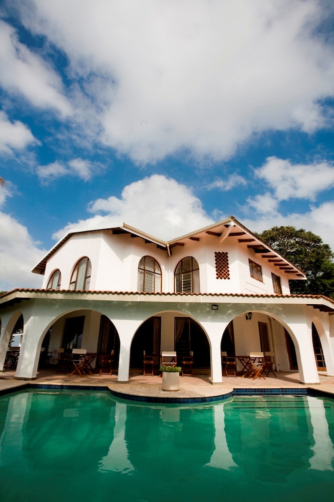 Bizafrika Guest Lodge &amp; Conference Center 2/50