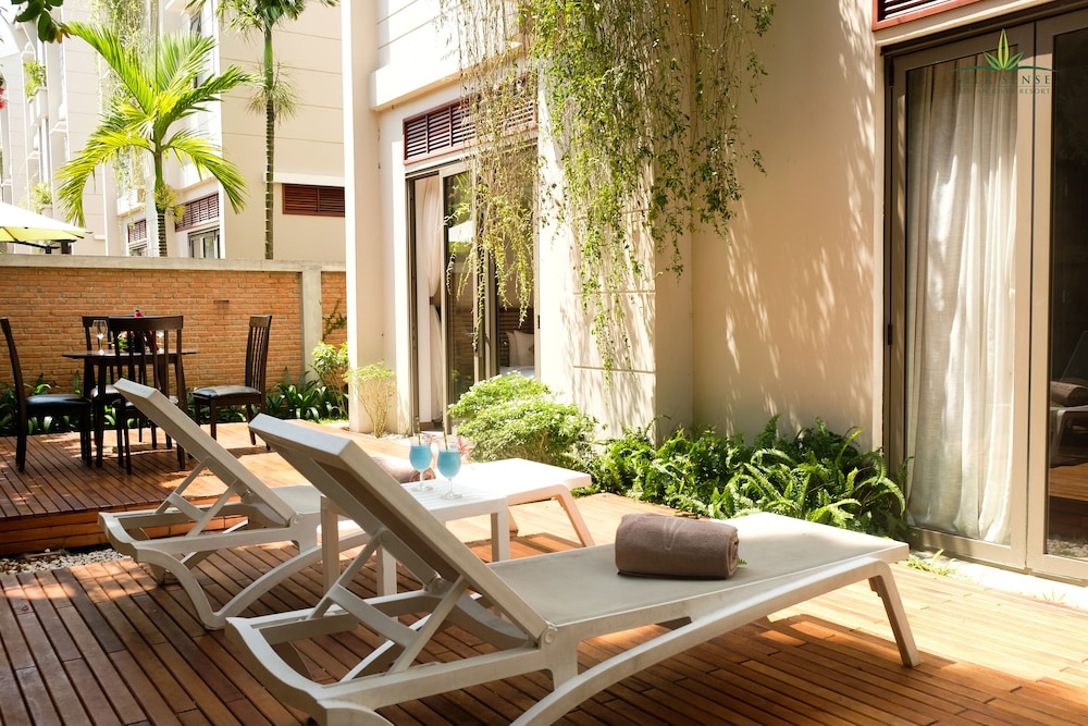 Silk Sense Hoi An River Resort 5/88