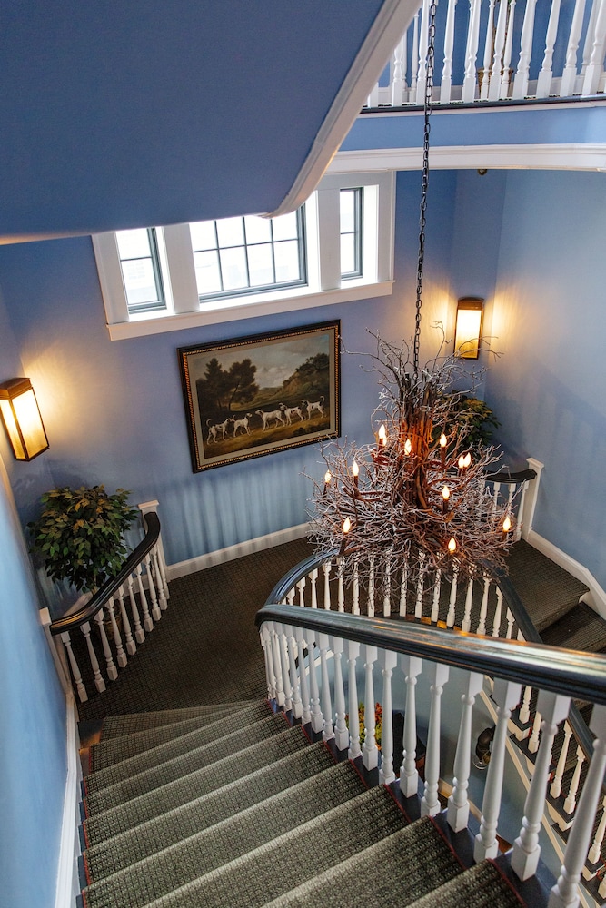 Colgate Inn 4/50