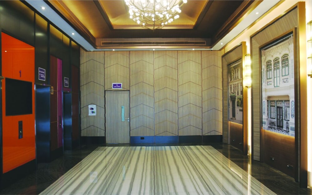 Aqueen Prestige Hotel Lavender 9/26