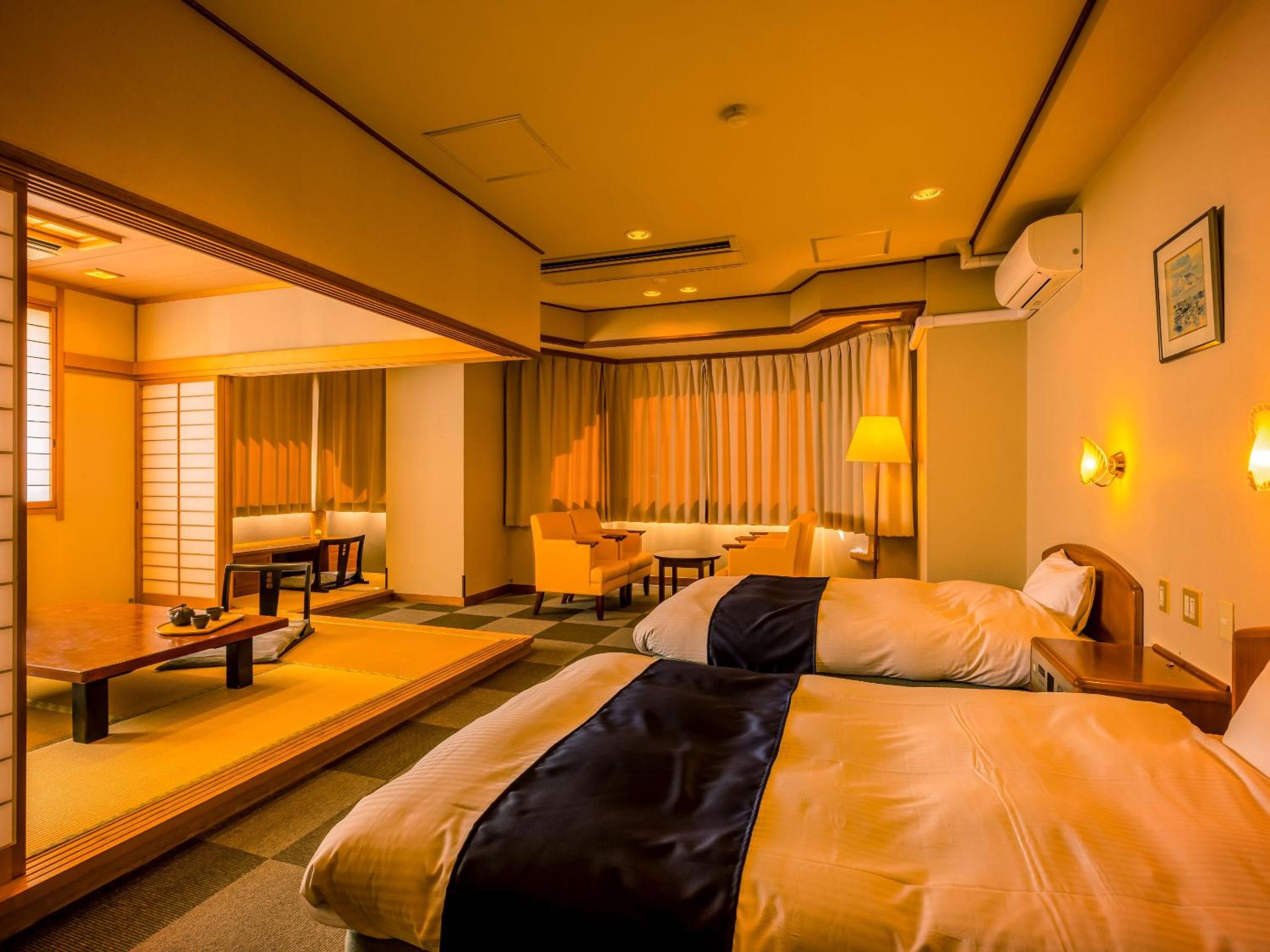 Japanese Western, Superior, Pool Side، Ooedo Onsen Monogatari Shima Saichoraku 2/6