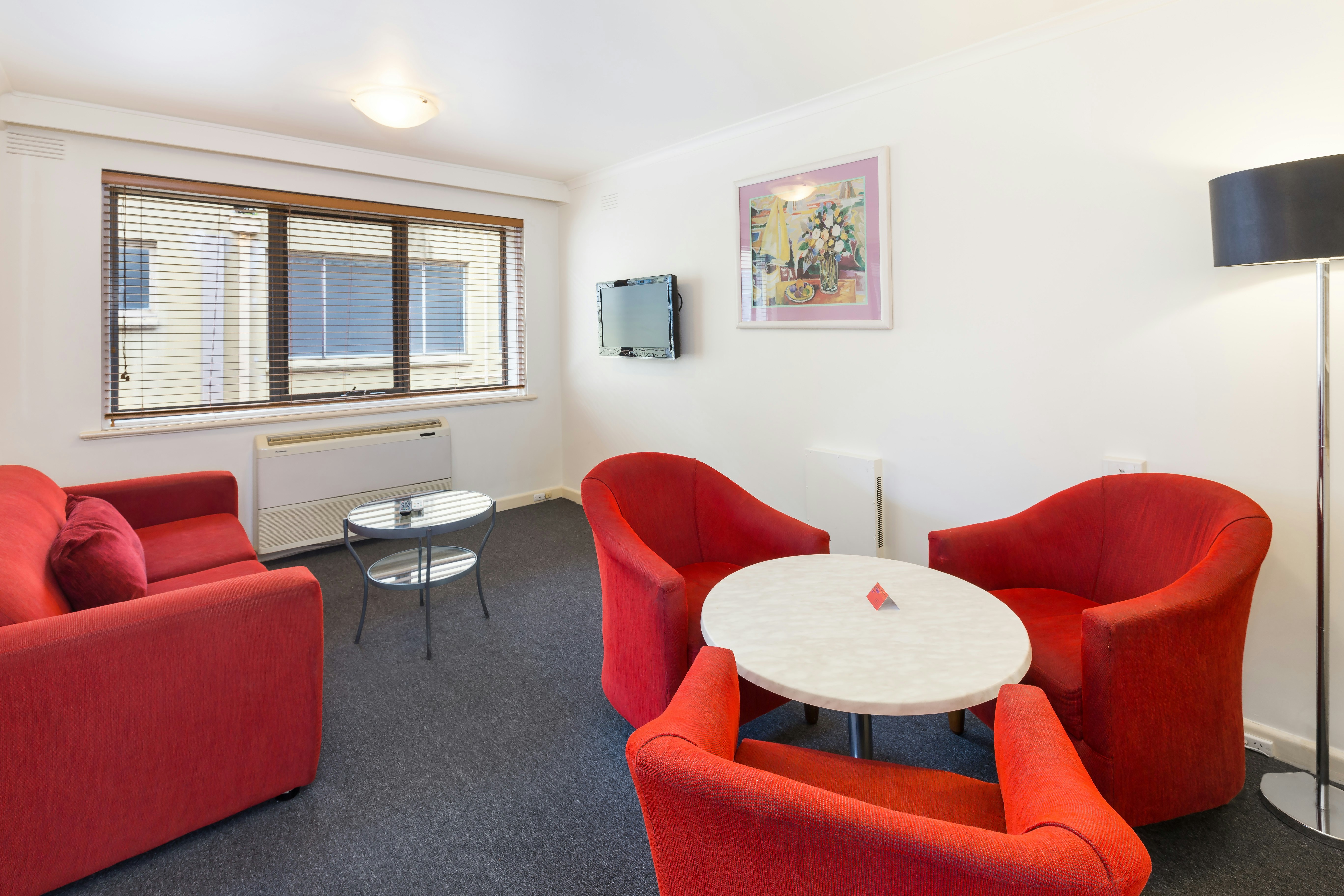 City Edge Serviced Apartments East Melbourne 9/17