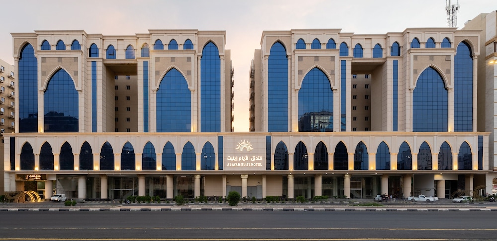 Alayam Elite Hotel 6/58