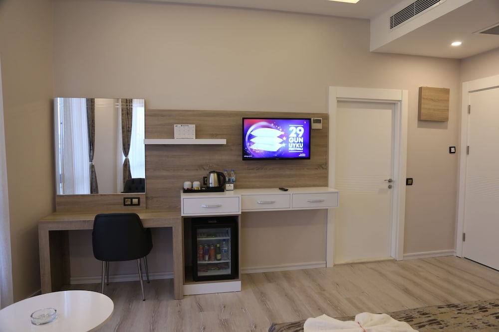 Ema Ozturk Thermal Hotel 36/39
