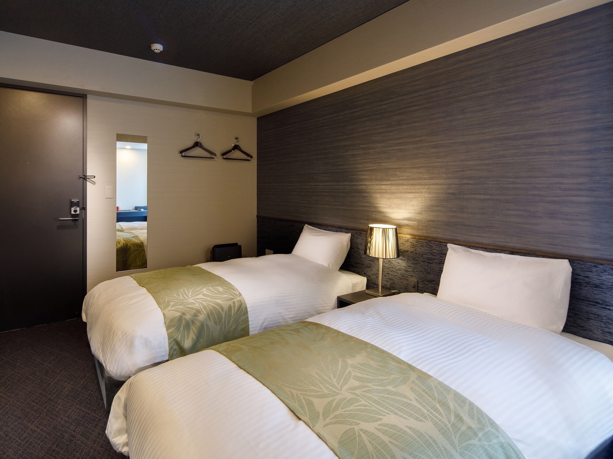 Comfort, Twin Beds, Connect inn Shichijo kawaramachi 2/5