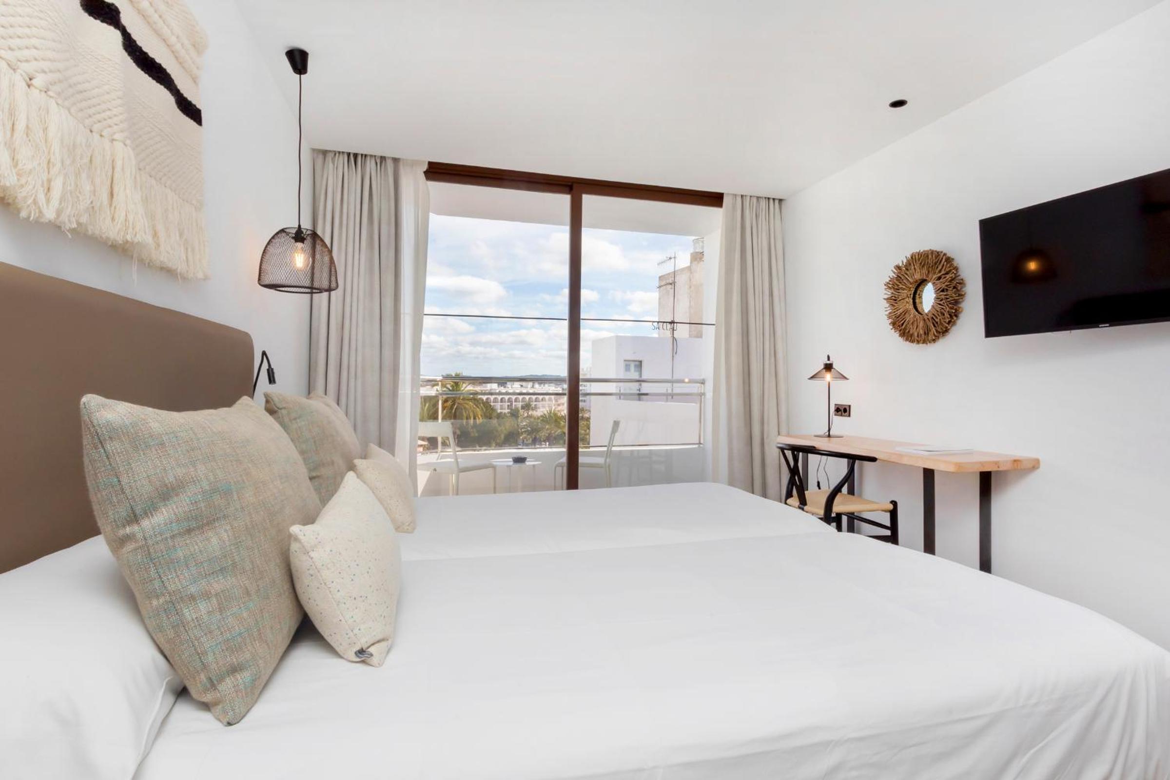 غرفة بسرير مزدوج، Hotel Sa Clau by Mambo Ibiza 2/2