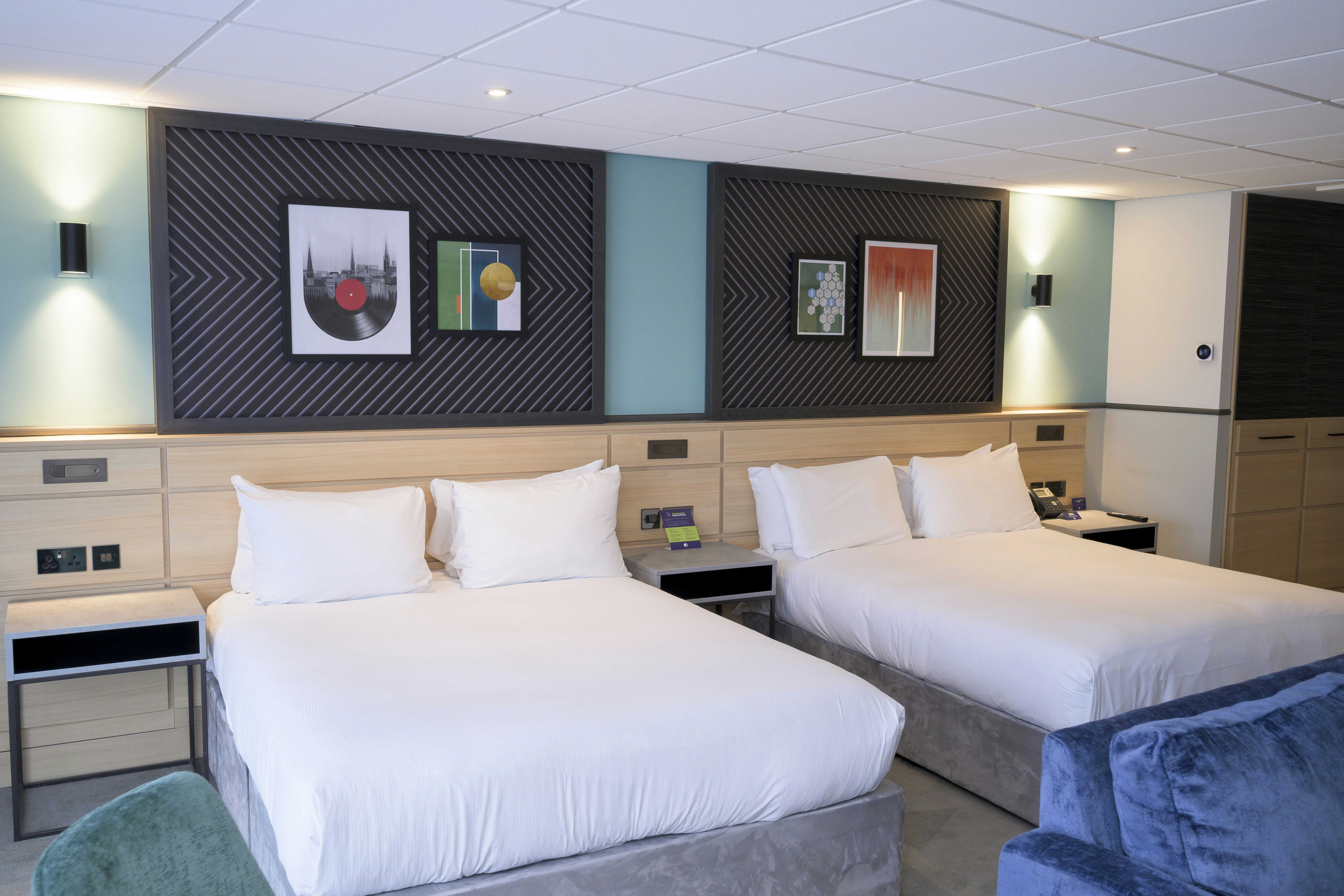 غرفة ديلوكس بسريرين كوين، DoubleTree by Hilton Coventry Building Society Arena 2/10