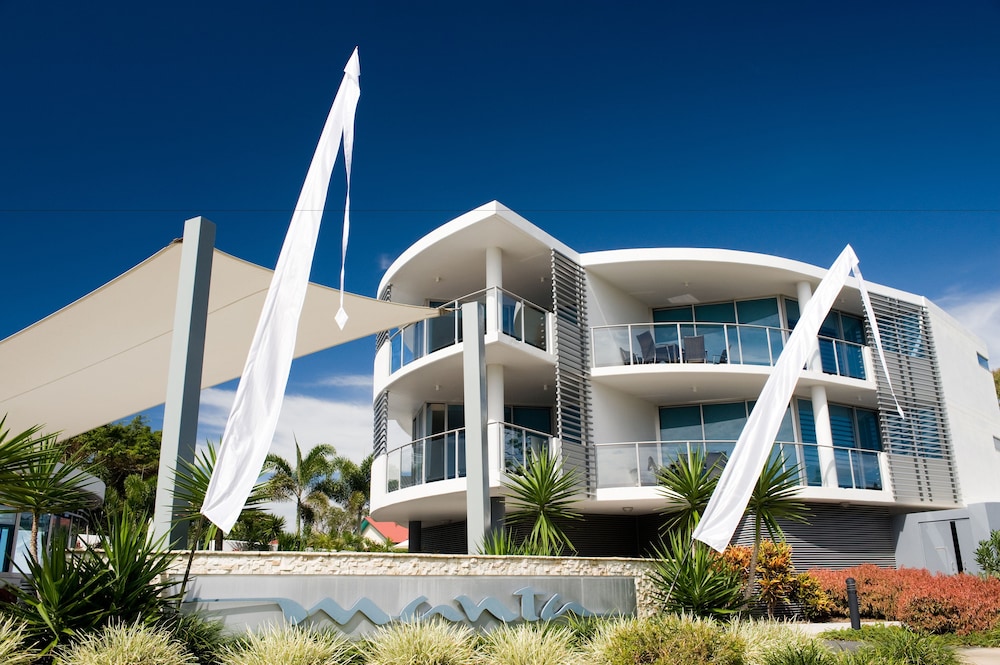 MANTA BARGARA RESORT 7/63